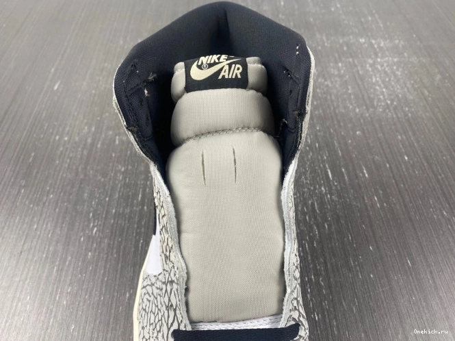 One Kick DZ5485-052 OG High 1 Jordan Cement Air White 0723